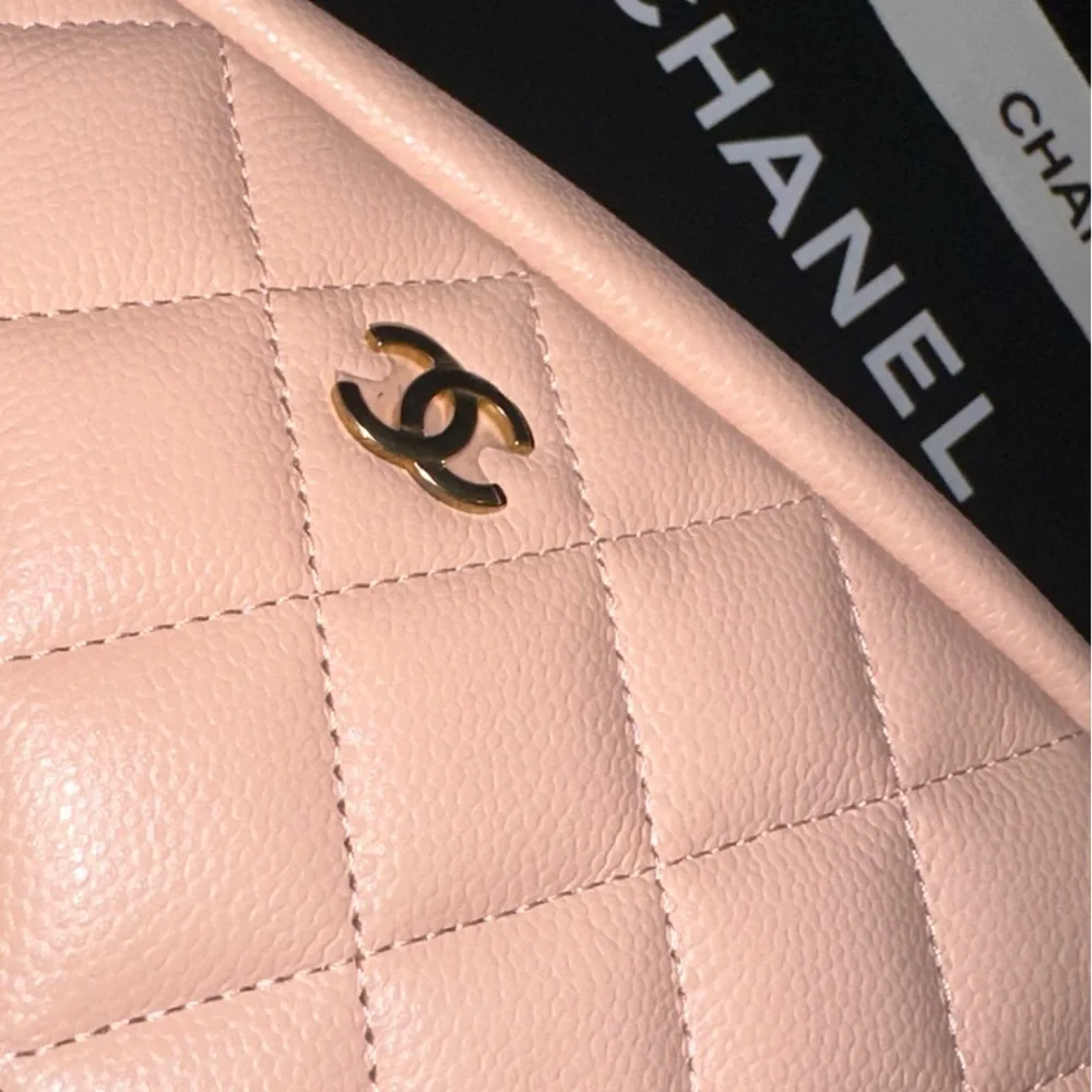 Chanel Caviar Leather Curved Classic Case in Blush